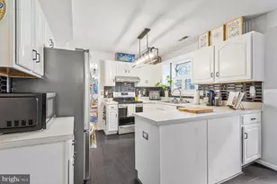 23104 Sweetbay Ln, California, MD 20619 - Photo 10