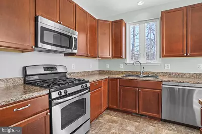 45630 Catalina Lane, California, MD 20619 - Photo 2