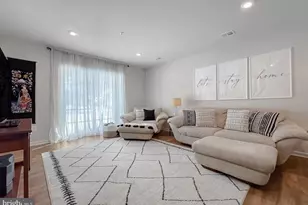 23084 Vanda Wy, California, MD 20619 - Photo 10