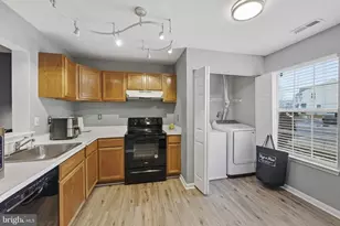 45270 Woodstown Way, California, MD 20619 - Photo 12