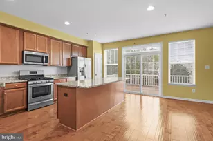 43748 Winterberry Wy, California, MD 20619 - Photo 6