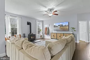 46118 Edgemore Way, Great Mills, MD 20634 - Photo 10