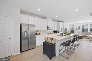 23459 Sugar Pine Ln, California, MD 20619 - Photo 10