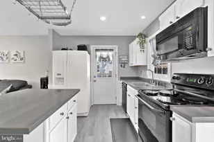 21996 Fox Ridge Rd, Lexington Park, MD 20653 - Photo 12