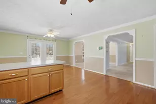 22397 Sandra Ln, California, MD 20619 - Photo 18