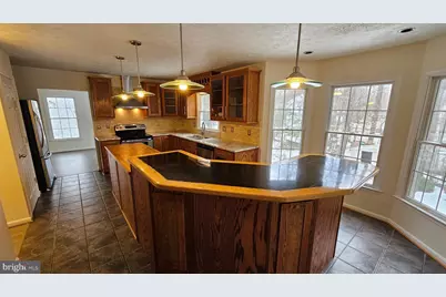 23188 Cherry Hill Court, California, MD 20619 - Photo 10