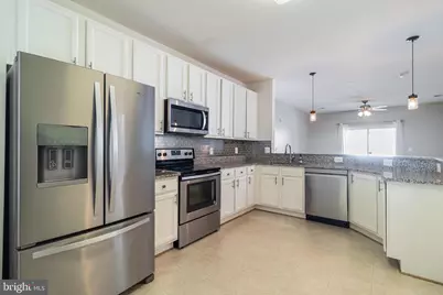 23540 F D R Boulevard #201, California, MD 20619 - Photo 2