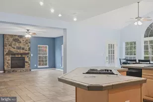 21355 Birdseye Ct, Lexington Park, MD 20653 - Photo 8