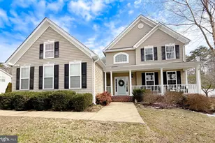 22884 Thornbury Dr, Hollywood, MD 20636 - Photo 1