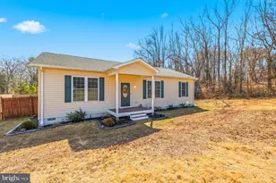 44615 Reeder Sanders Ln, Hollywood, MD 20636 - Photo 2