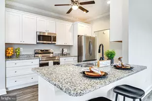 29057 Ann Cir, Mechanicsville, MD 20659 - Photo 2