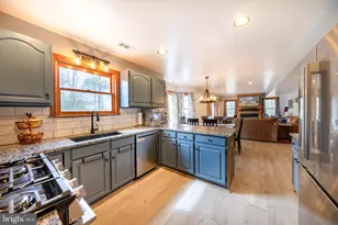 44093 Redbud Ln, California, MD 20619 - Photo 6