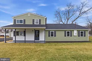 42264 Ridge Rd, Mechanicsville, MD 20659 - Photo 2