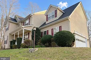 42785 Remington Ct, Hollywood, MD 20636 - Photo 2