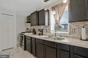 21707 Kearsarge Pl, Lexington Park, MD 20653 - Photo 8