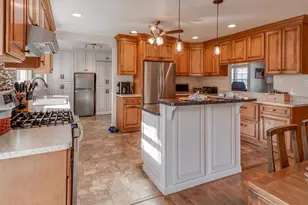 44125 Louisdale Rd, California, MD 20619 - Photo 4