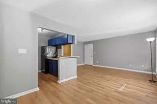 23242 Rosewood Ct, California, MD 20619 - Photo 6