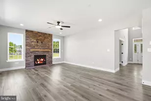 49845 St Jeromes Pl, Dameron, MD 20628 - Photo 18