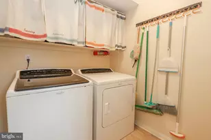 23256 Oak Crest Ln, California, MD 20619 - Photo 52