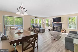23358 Black Oak Ct, California, MD 20619 - Photo 2