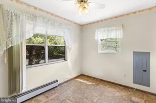36031 Bay Dr, Chaptico, MD 20621 - Photo 10