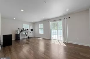 45484 Woodslea Wy, California, MD 20619 - Photo 40