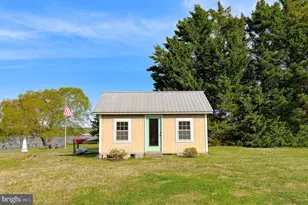 21225 Georges Ln, Avenue, MD 20609 - Photo 40