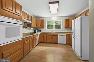 20166 Manor Dr, Park Hall, MD 20667 - Photo 12
