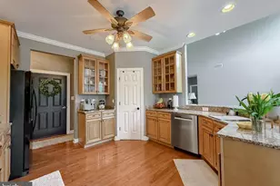 24570 Spriggs Ct, Hollywood, MD 20636 - Photo 14
