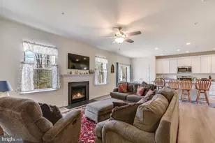 23680 W Patuxent Beach Rd, California, MD 20619 - Photo 4