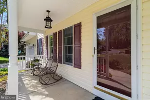 23223 Sassafras Ln, California, MD 20619 - Photo 2