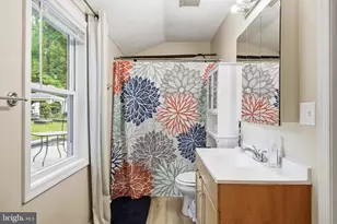 29884 Rooftop Cir, Mechanicsville, MD 20659 - Photo 12