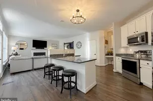 23333 Dianthus Way, California, MD 20619 - Photo 10