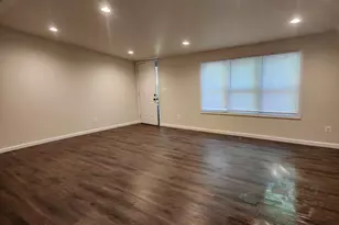 22848 Our Ladys Ln, California, MD 20619 - Photo 4