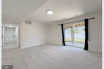21096 Lizson Court, California, MD 20619 - Photo 32