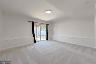 21096 Lizson Ct, California, MD 20619 - Photo 28