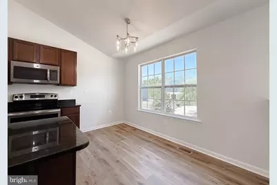 21096 Lizson Court, California, MD 20619 - Photo 8