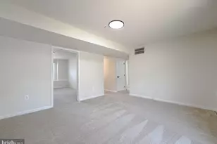 21096 Lizson Ct, California, MD 20619 - Photo 30
