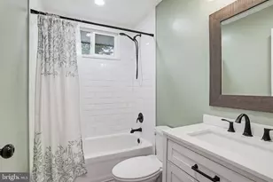 45364 Barefoot Dr, California, MD 20619 - Photo 12