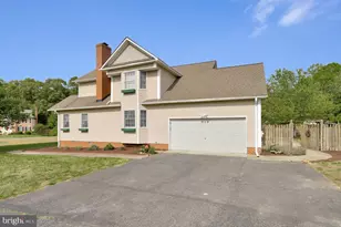 23150 Lake Dr, Lexington Park, MD 20653 - Photo 2