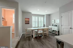 23115 Azalea Ln, California, MD 20619 - Photo 18