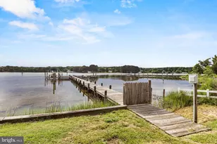 16405 Fishermen Way, Ridge, MD 20680 - Photo 10