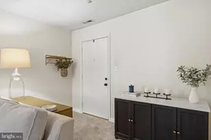 44792 Locust Ridge Ct, California, MD 20619 - Photo 4