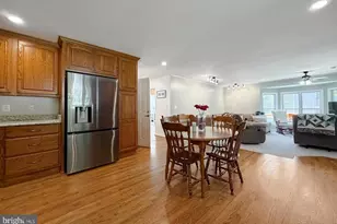 21737 Pinehurst Ct, Leonardtown, MD 20650 - Photo 4