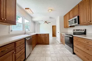 43075 Joy Ln, Hollywood, MD 20636 - Photo 16