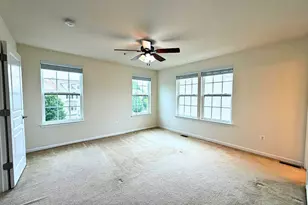43551 Wild Iris St, California, MD 20619 - Photo 12
