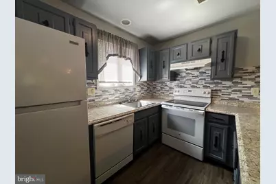 22024 Gloucester Court #B-5, Lexington Park, MD 20653 - Photo 2