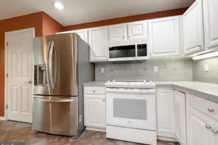 43902 Yellow Wood Way, California, MD 20619 - Photo 32