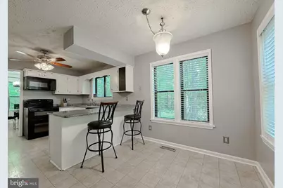 23294 Holly Hill Lane, California, MD 20619 - Photo 18