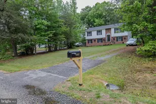 26097 Hills Dr, Mechanicsville, MD 20659 - Photo 2